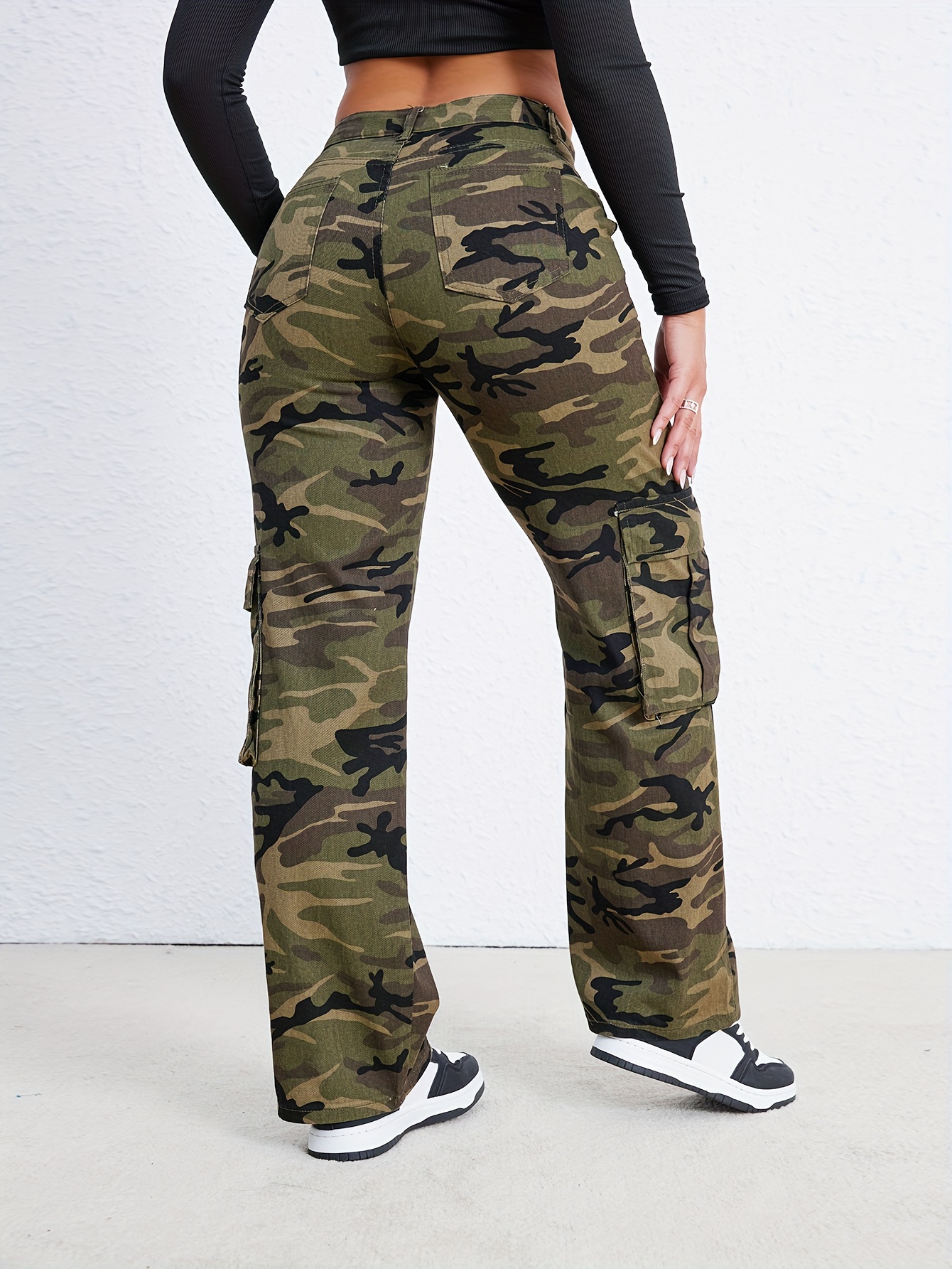 camo flap pockets cargo pants loose fit high waist straight jeans womens denim jeans clothing details 5